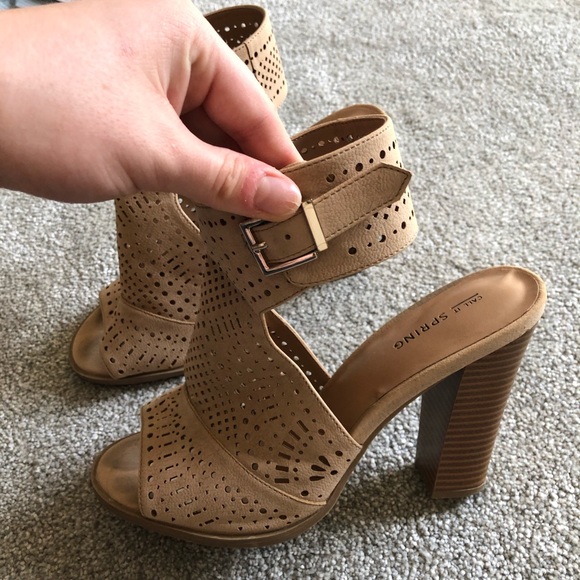 Call It Spring Open-toed Sling Back Heels - Picture 4 of 6